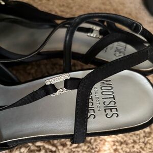 Mootsies Tootsies Black Strappy Sandals needs heels